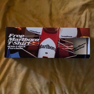 Vintage Marlboro Nazareth 95 team Penske t shirt